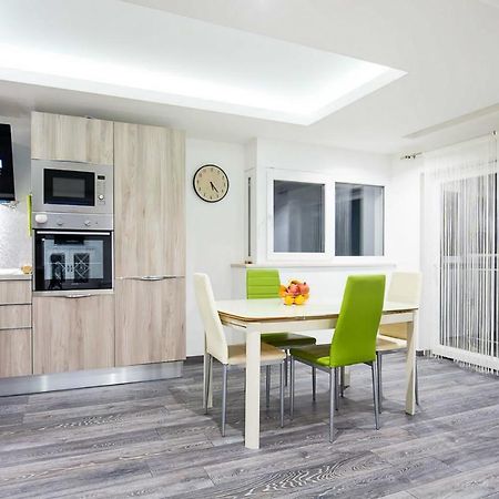 צרבני ורך Apartments Villa Sofia מראה חיצוני תמונה
