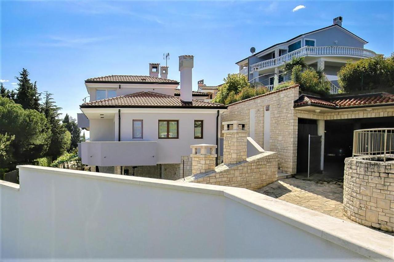 צרבני ורך Apartments Villa Sofia מראה חיצוני תמונה